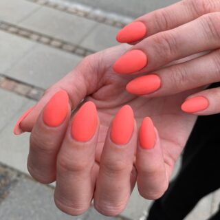 Så er vi igang med den sidste uge, inden salonen går på sommerferie 🍑

 #semilacnails #semilac #lovelynailsdk #salonnails #naillove #nailswagg #nailtechlife #nailtech #negleneglenegle #negletekniker #negledesign #neglesalon #negle #nailsdenmark #gelnail #gelpolish #gelnails #gelenegle #nailsdesign #naildesign #nailsofinstagram #nailsnailsnails #nailsoftheday #nailsonfleek #nailstagram #nailsart #nails