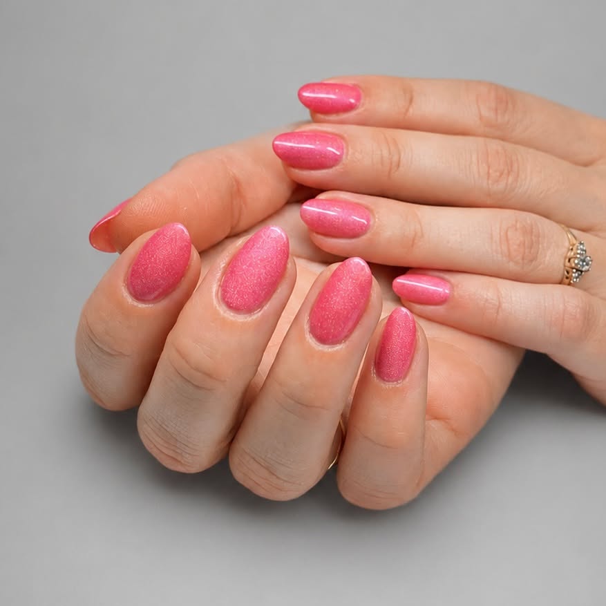 Pink perfection 🩷✨
Den helt rigtige kombination af pink, glimmer og shine – fordi lidt ekstra sparkle aldrig er en dårlig idé. 💅✨
Er du også vild med pink negle? 🩷

 #semilacnails #semilac #lovelynailsdk #salonnails #naillove #nailswagg #nailtechlife #nailtech #negleneglenegle #negletekniker #negledesign #neglesalon #negle #nailsdenmark #gelnail #gelpolish #gelnails #gelenegle #nailsdesign #naildesign #nailsofinstagram #nailsnailsnails #nailsoftheday #nailsonfleek #nailstagram #nailsart #nails